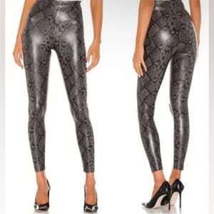 Commando Faux Leather Grey Snake Leggings, Size Small